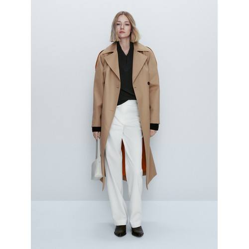 Тренч-куртка контрастного цвета